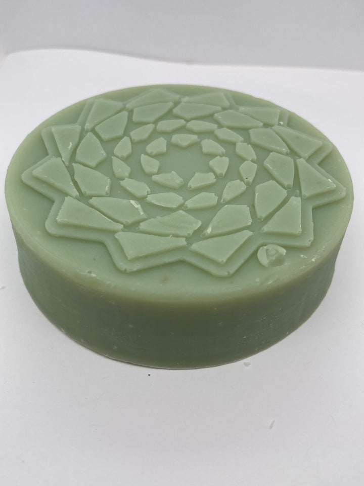 Pinecone Patchwork Soap Tea Tree