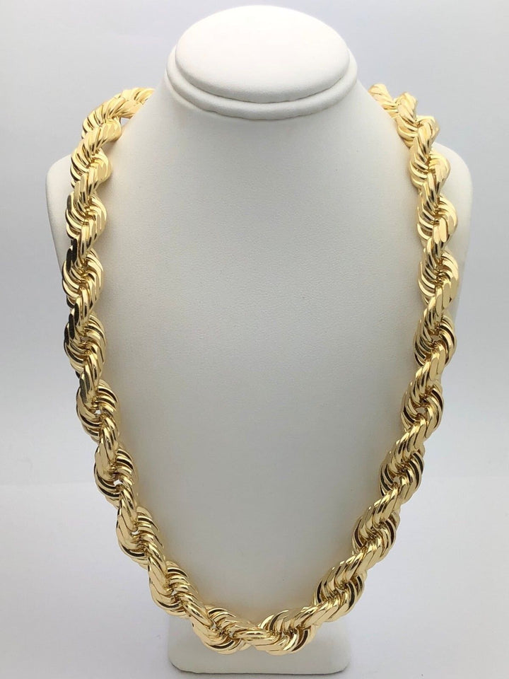 10k 12mm Diamond-Cut Rope Chain Necklace 26inch