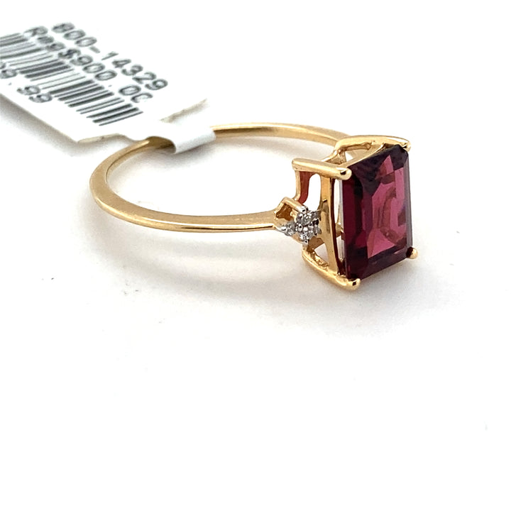 Garnet Emerald Cut 8x6mm 1.60ct w/Dia 14k Yellow Gold Ring