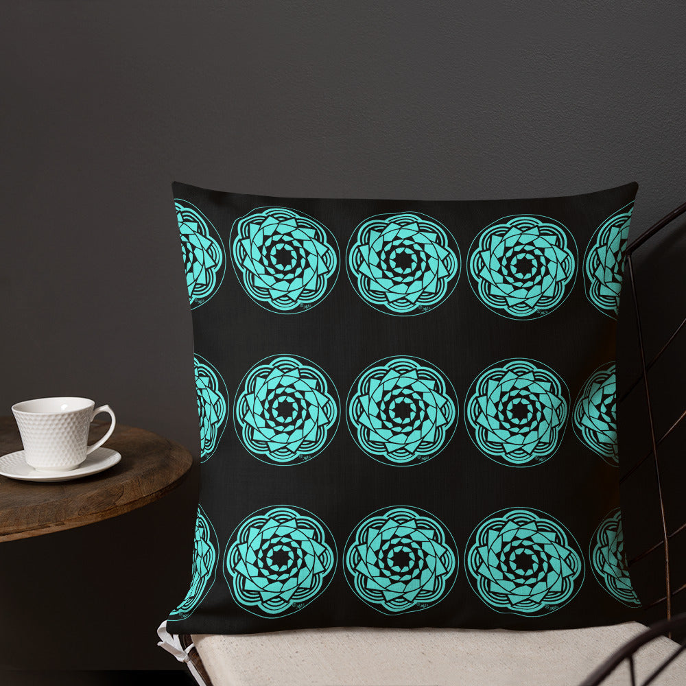 Pinecone Patchwork Premium Pillow Black / Teal