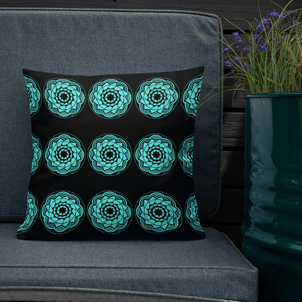 Pinecone Patchwork Premium Pillow Black / Teal