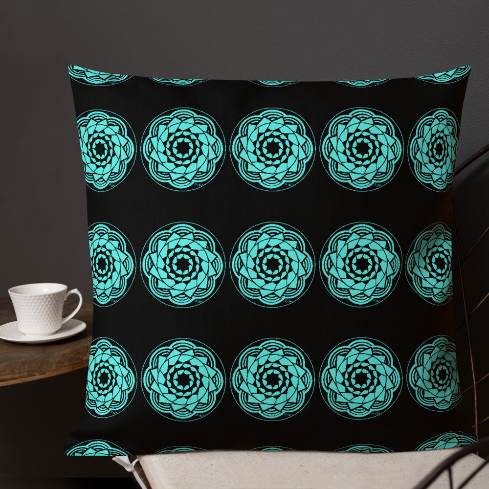 Pinecone Patchwork Premium Pillow Black / Teal