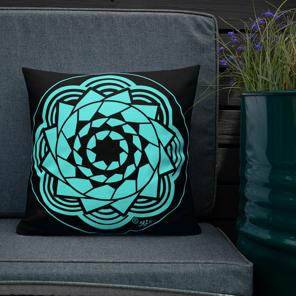 Pinecone Patchwork Premium Pillow Black / Teal