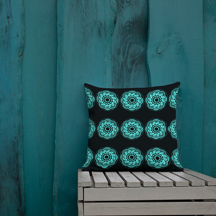 Pinecone Patchwork Premium Pillow Black / Teal