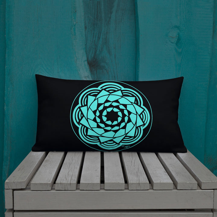 Pinecone Patchwork Premium Pillow Black / Teal