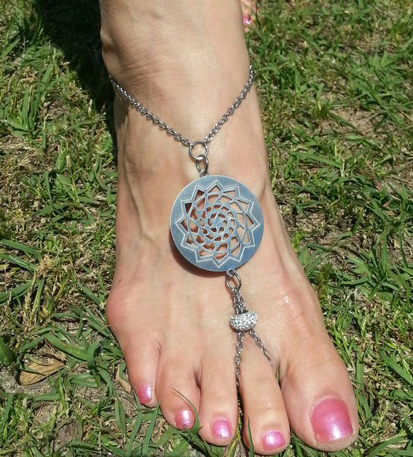 Barefoot Anklet Disc Pinecone Patchwork (single)